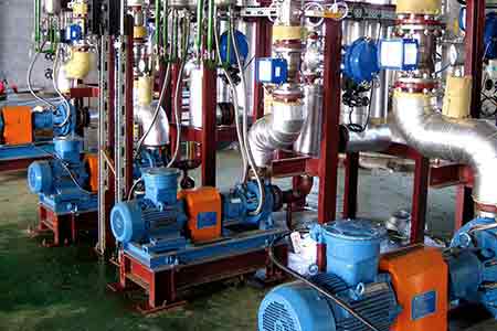 KCC係列（liè）化工離心（xīn）泵在廣州龍沙製藥使用現場